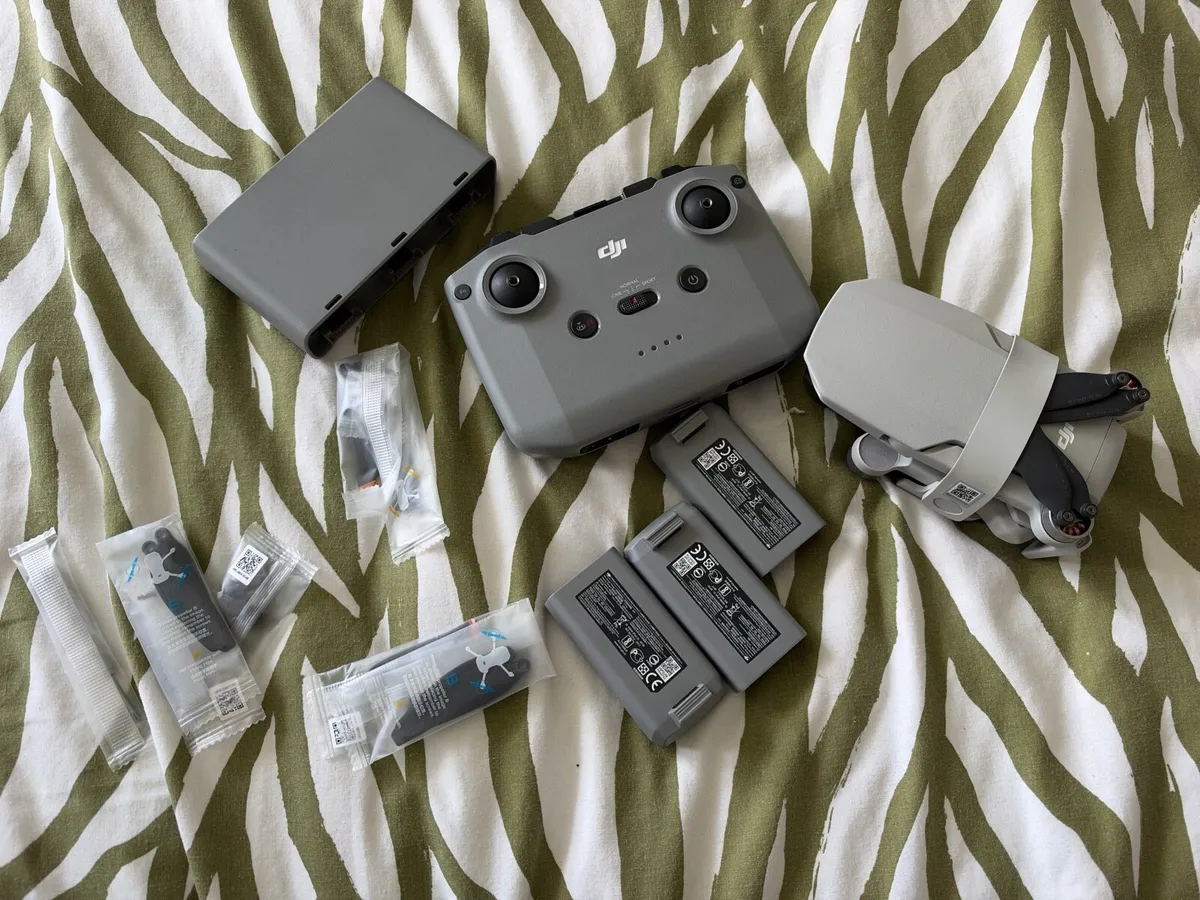 DJI Mini-series drone - mini 2 - Image 1