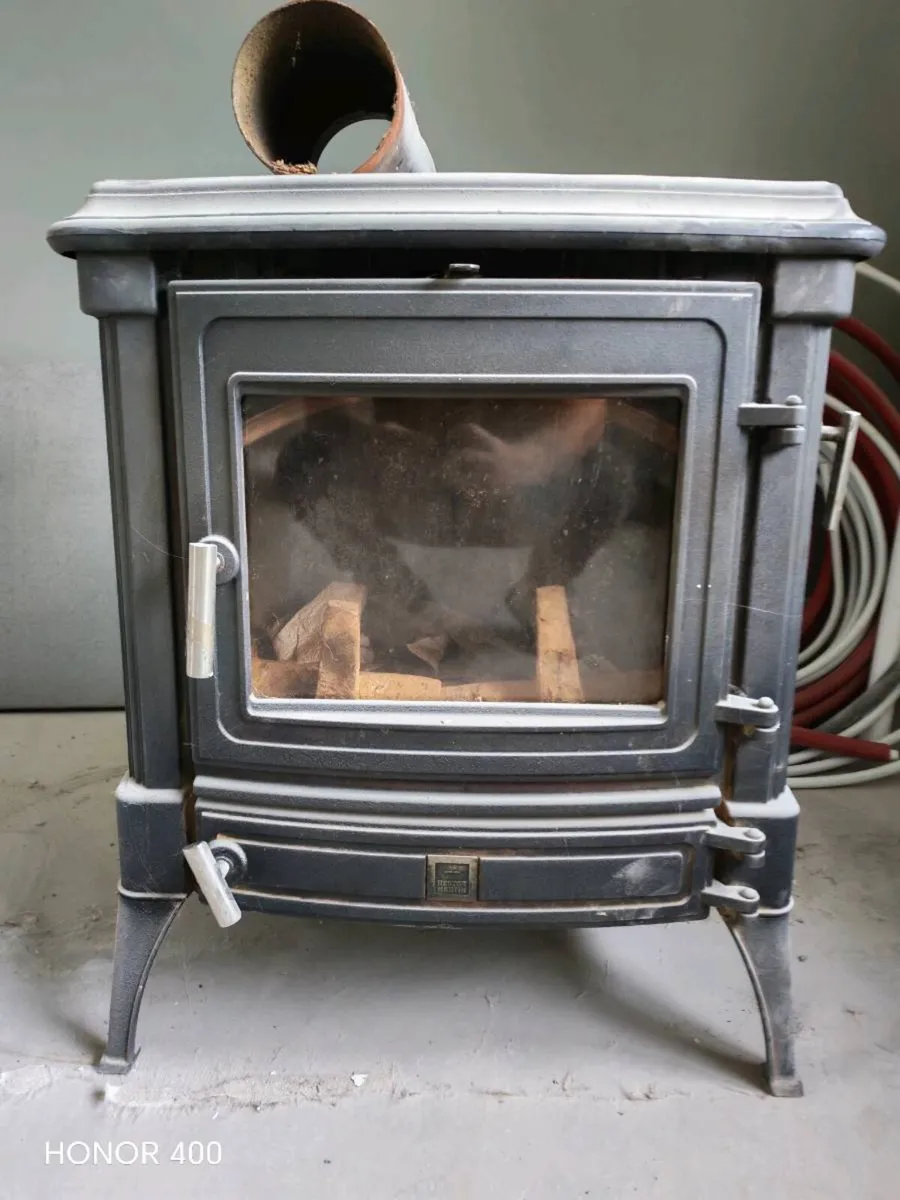 Stove - Image 1