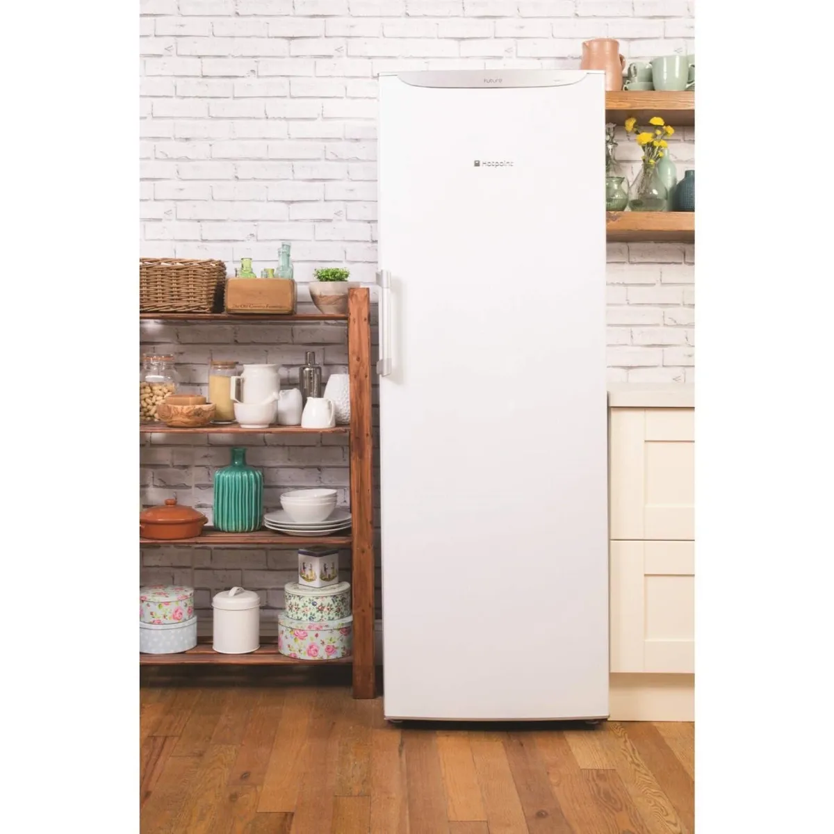 Hotpoint Future RL175 Tall Larder Fridge