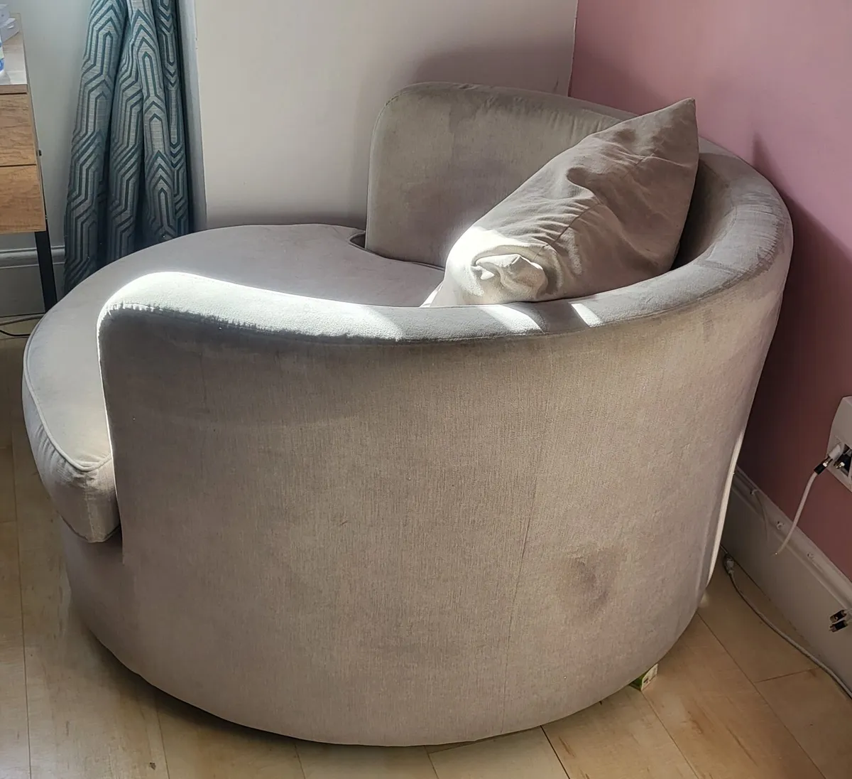 Cuddle chair - Image 3