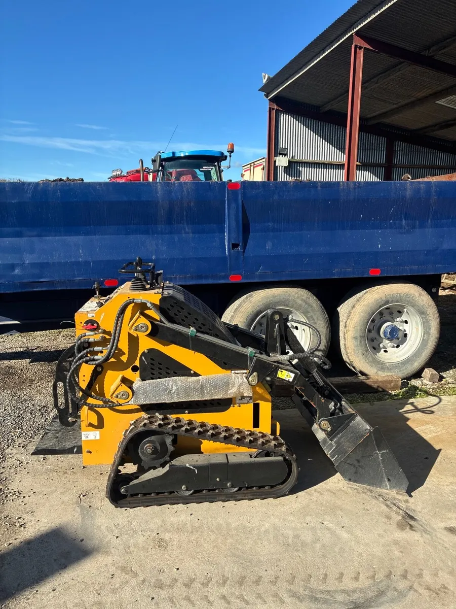 New skidsteer - Image 1