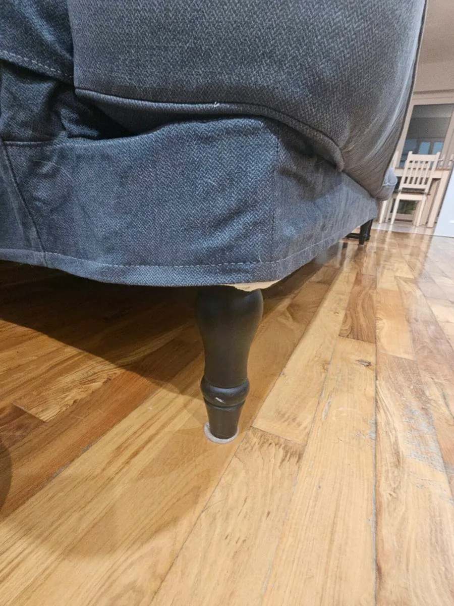 2 piece couch - Image 4