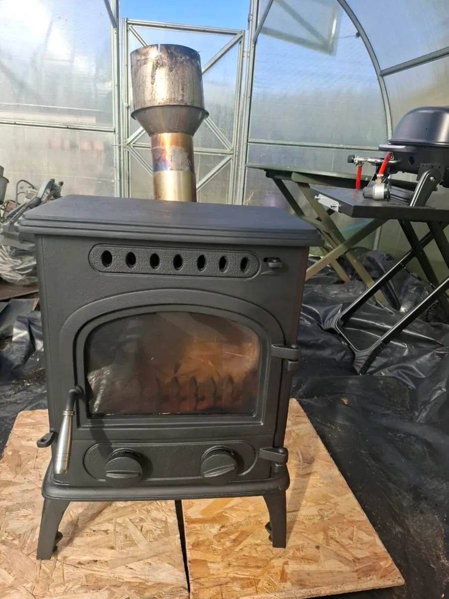 Stove - Image 3