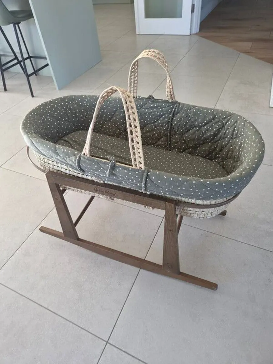 Little Green Sheep Moses Basket and Rocking Stand - Image 1