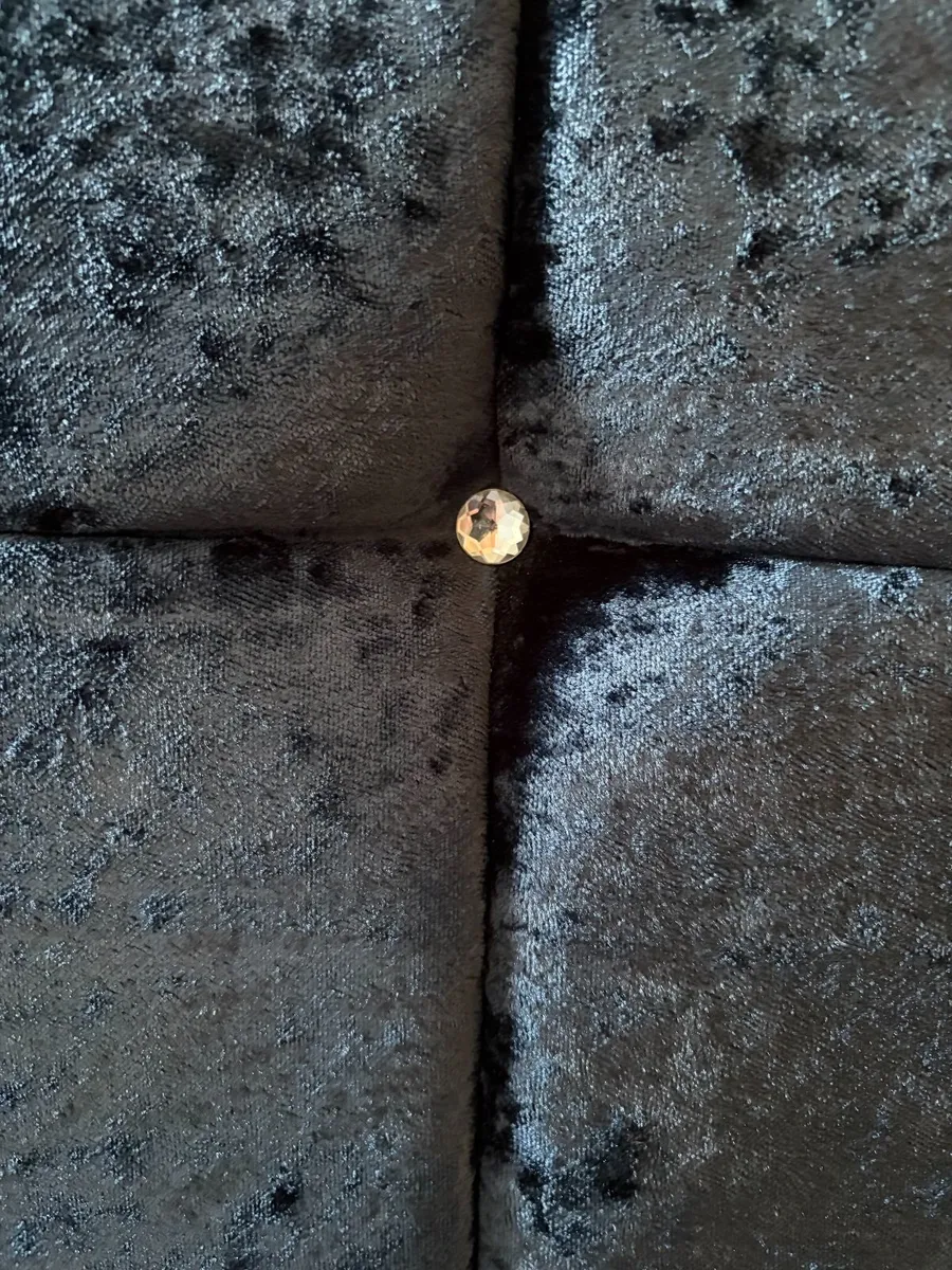 Navy velvet headboard - Image 3