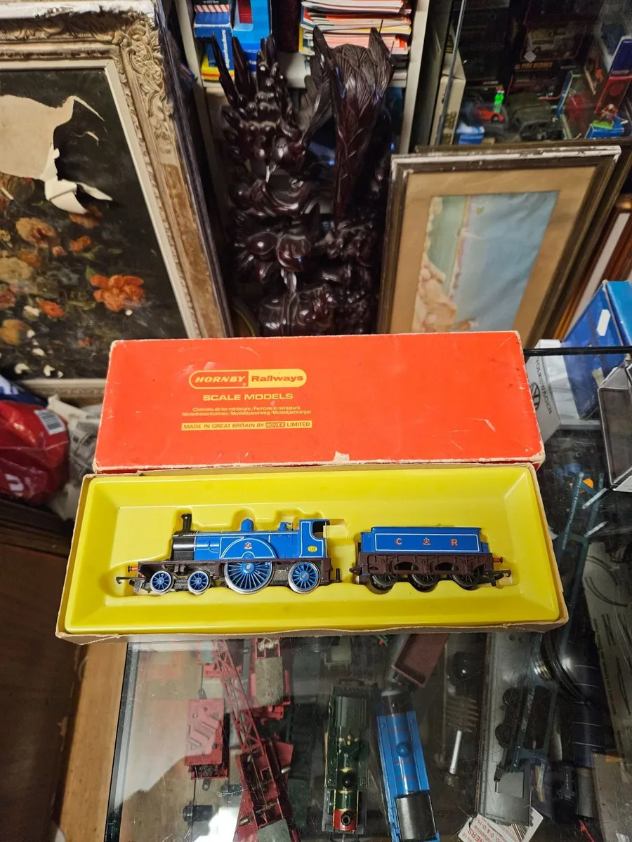 Hornby Triang OO Gauge Caledonian Steam Engine - Image 1