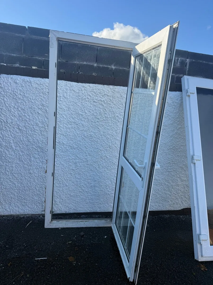 Pvc, Back door - Image 4