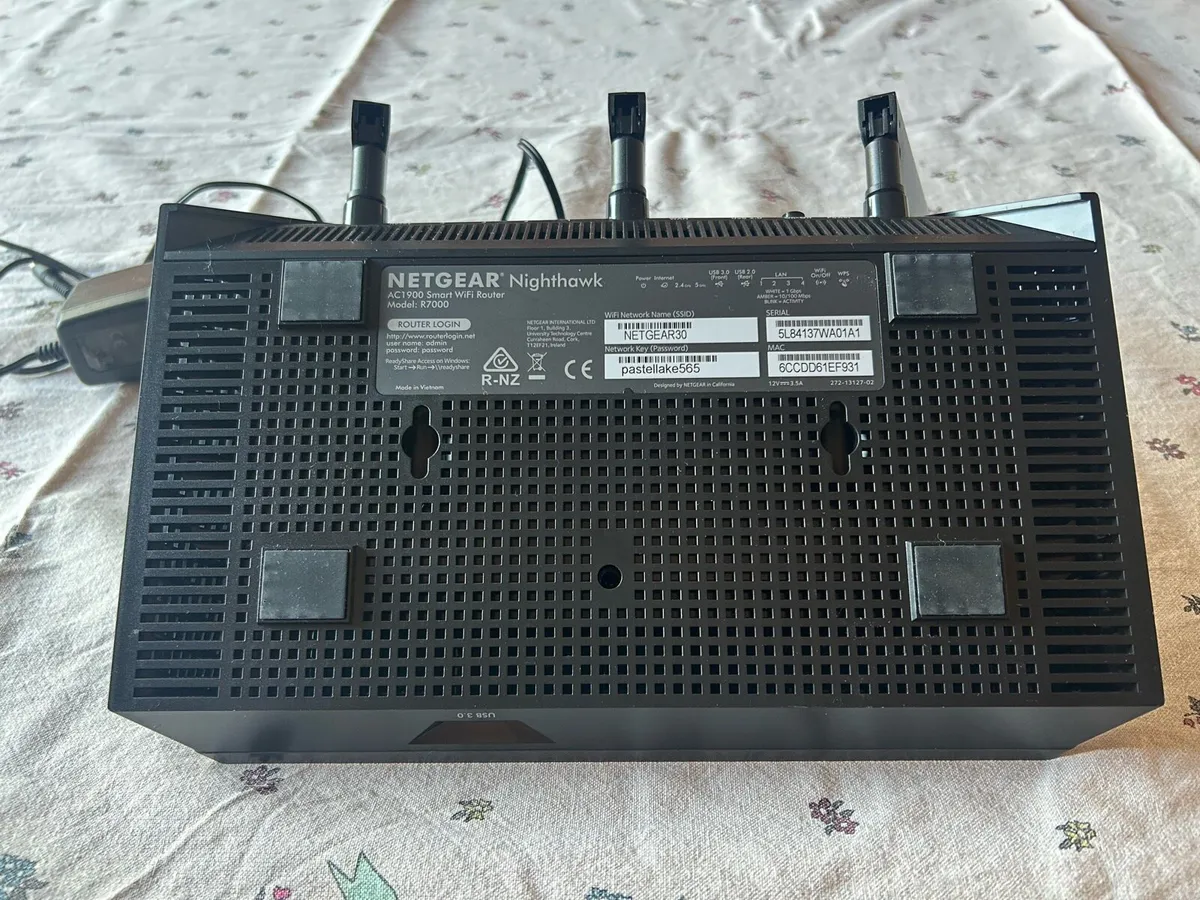 Netgear Nighthawk WiFi router - Image 3