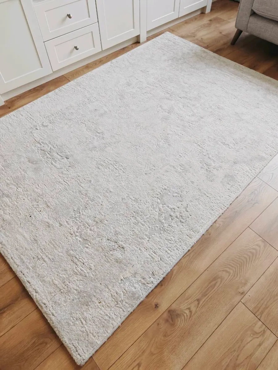 Rug - Image 2