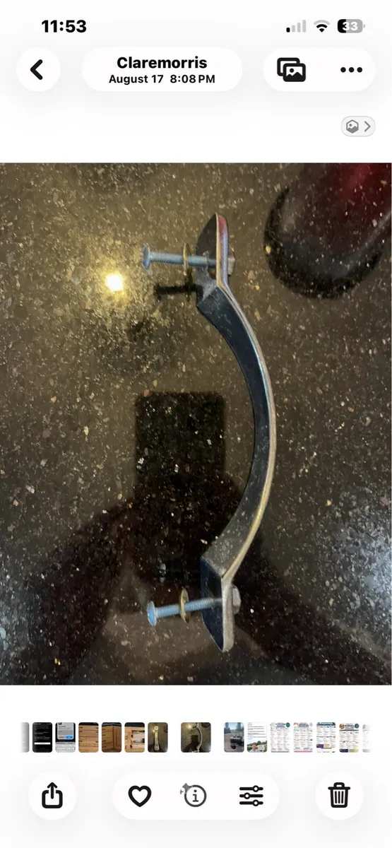 Kitchen unit door handles - Image 3