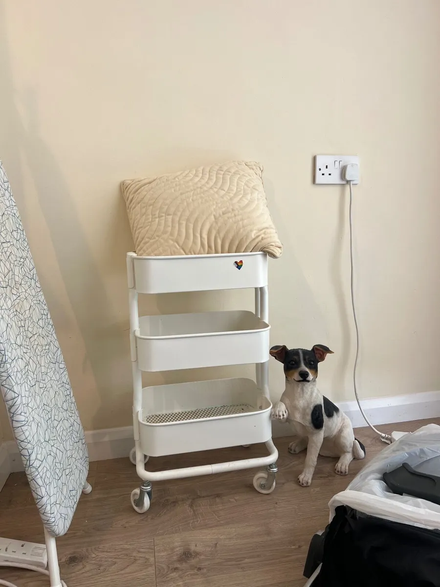 Single bed  and frame - Image 2