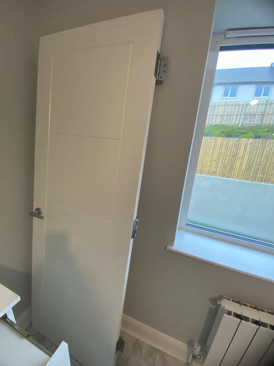 Modern Interior White Door (70.3cm x 204cm) –New