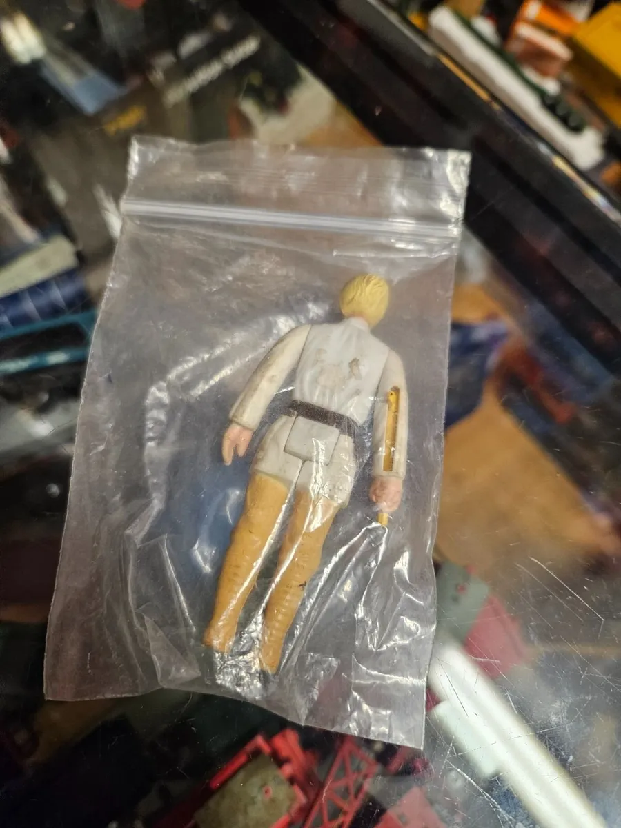 Star Wars Figure - Image 2