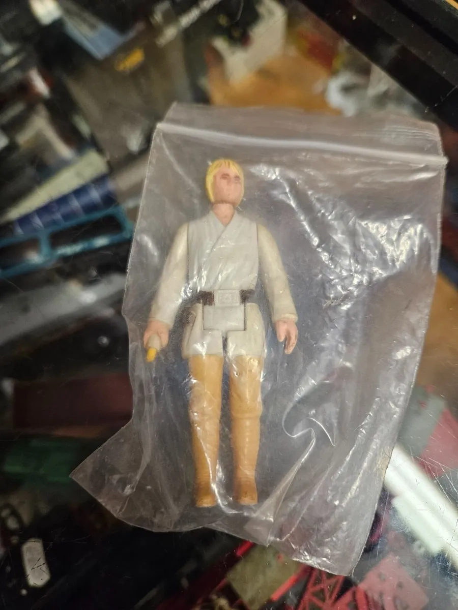 Star Wars Figure - Image 1