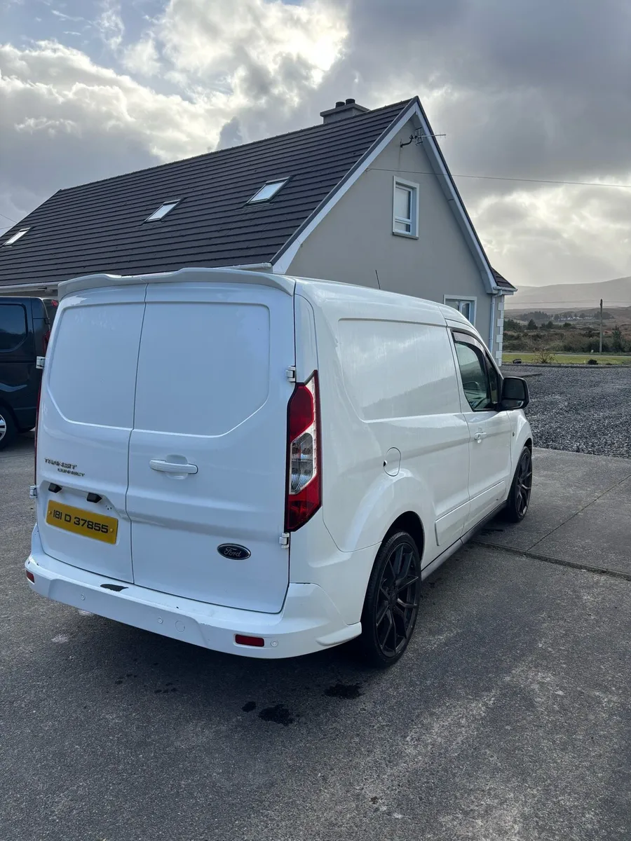 2018 Transit Connect - Image 4