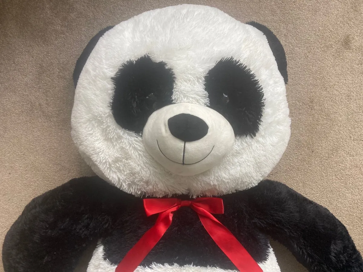 Giant Teddy - Brand New- 150cm - Image 1