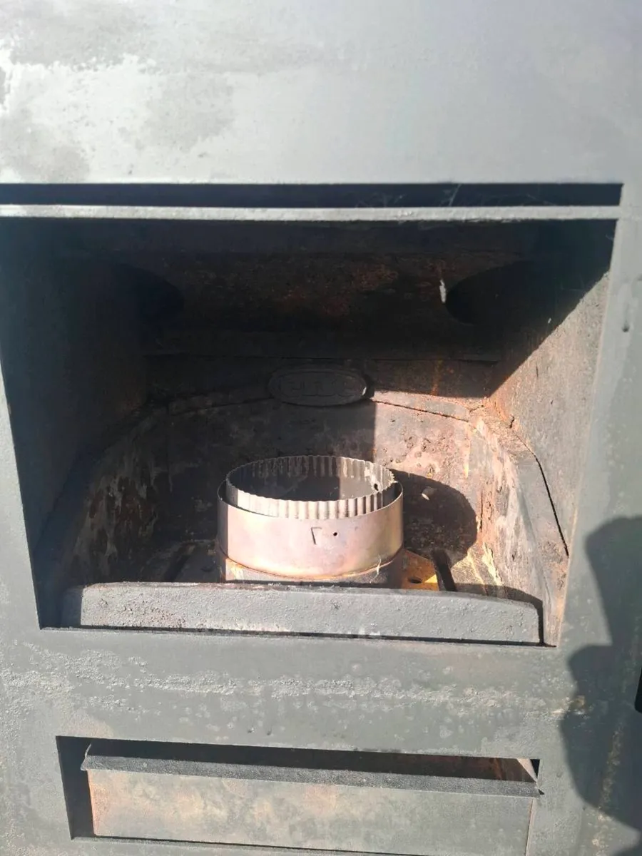 Stove - Image 2