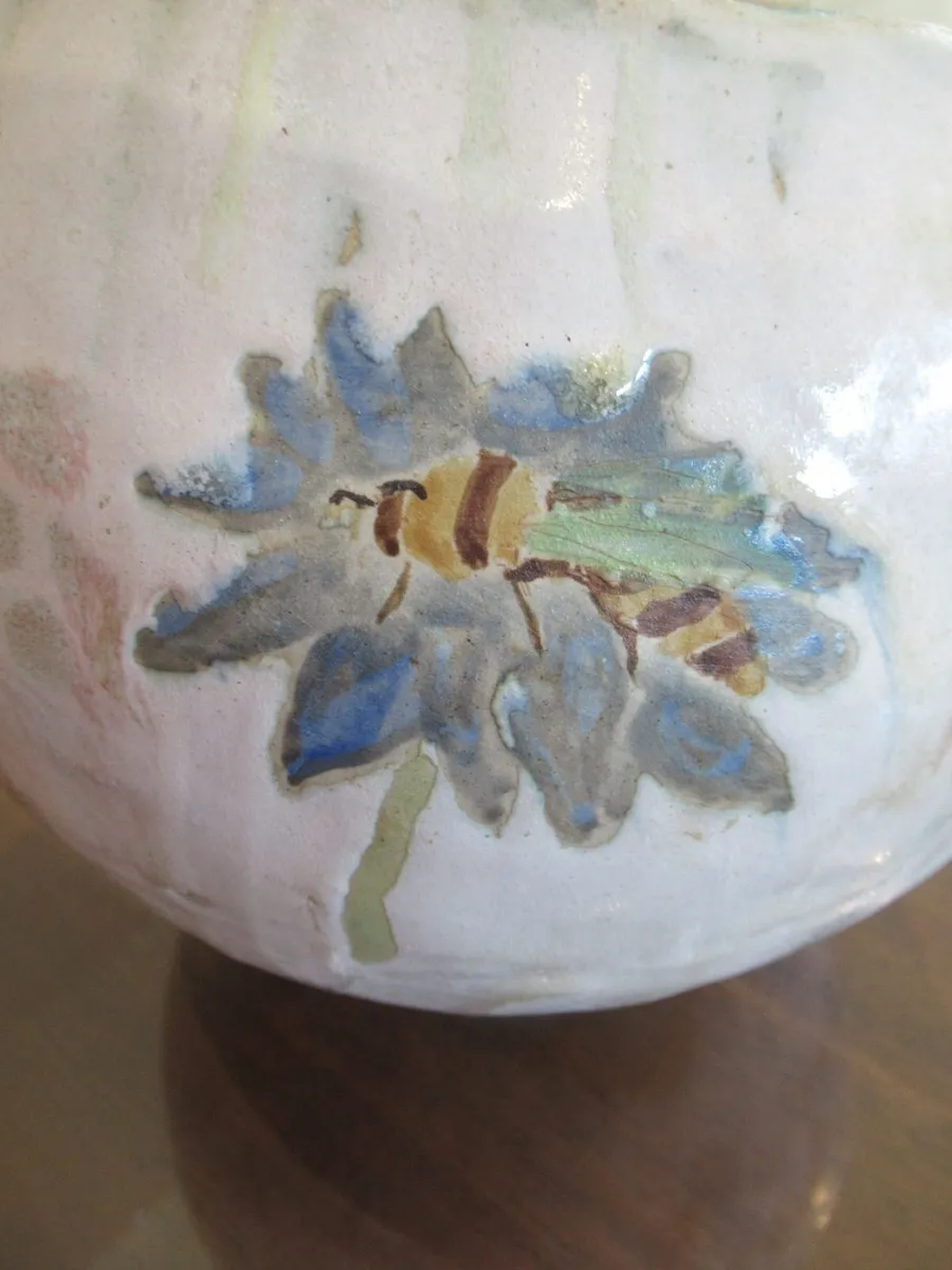 antique vintage rustic pub bee pot cottage pub - Image 3