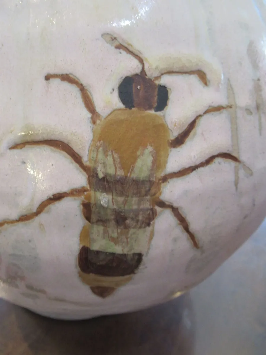 antique vintage rustic pub bee pot cottage pub - Image 4
