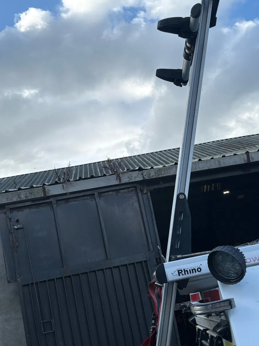 Rhino Roof ladder carrier - Image 1