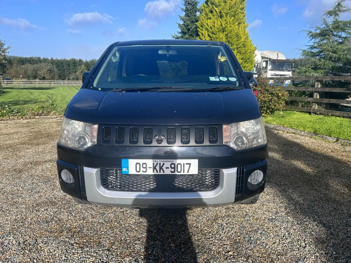 Mitsubishi Delica Automatic Camper - Image 1