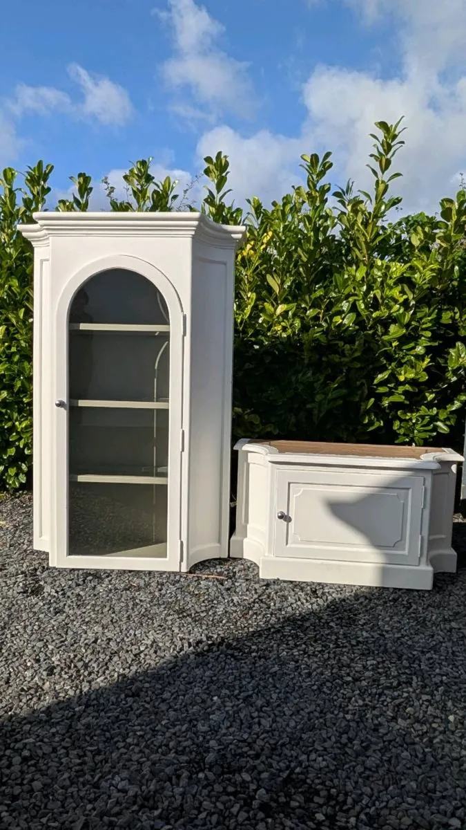 Cabinet and dresser - Image 2