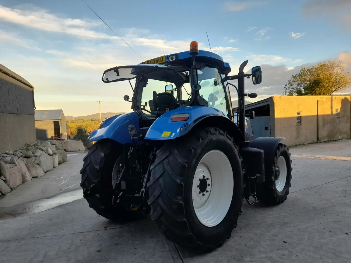 2013 New Holland T7.210 - Image 4