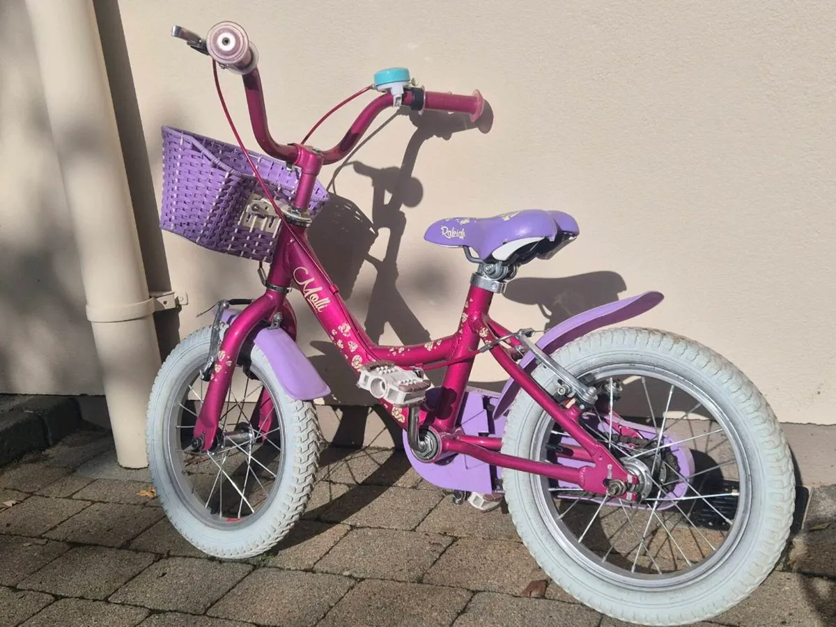 Girl's Bike (approx age suitability 4-5 years) - Image 2