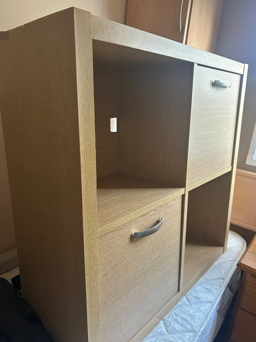 Storage cabinet - Image 2