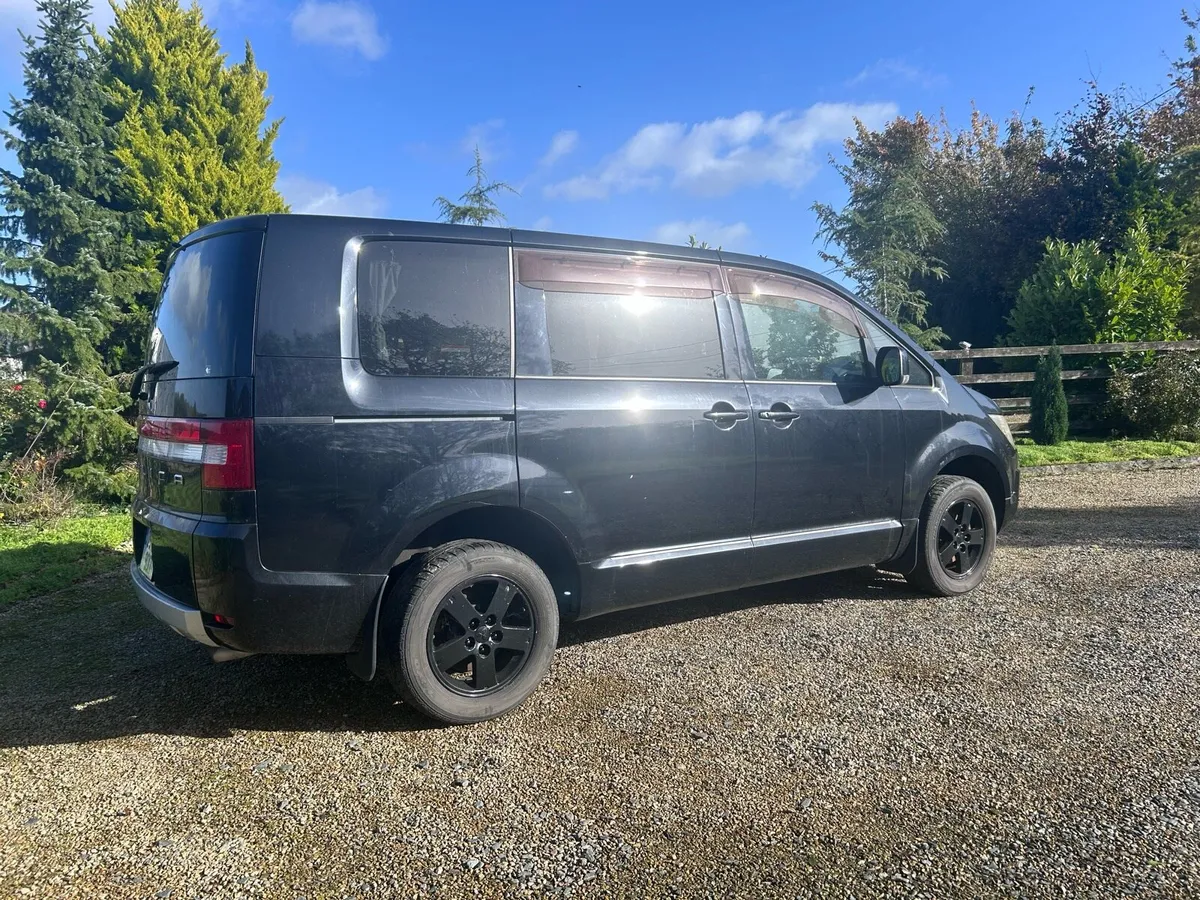 Mitsubishi Delica Automatic Camper - Image 3