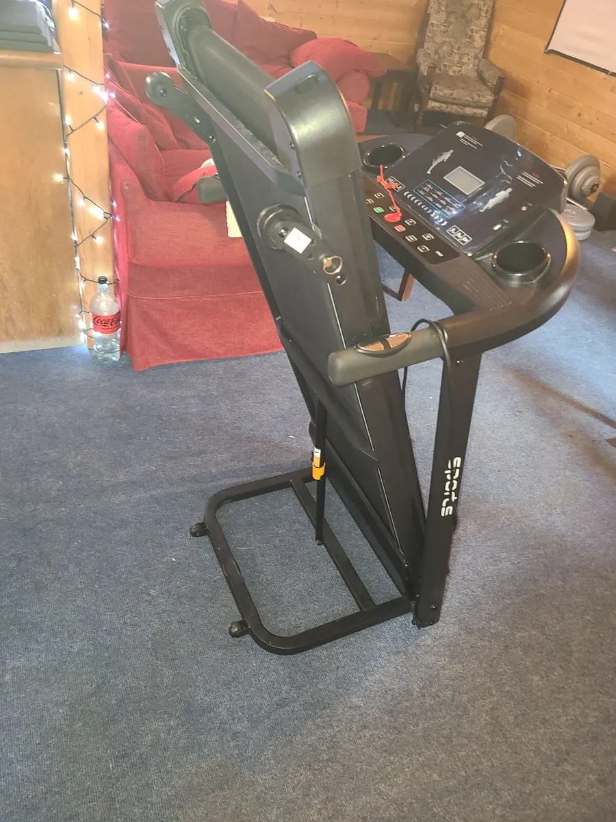 GT-PRO 3000 - Folding Treadmill - Image 4