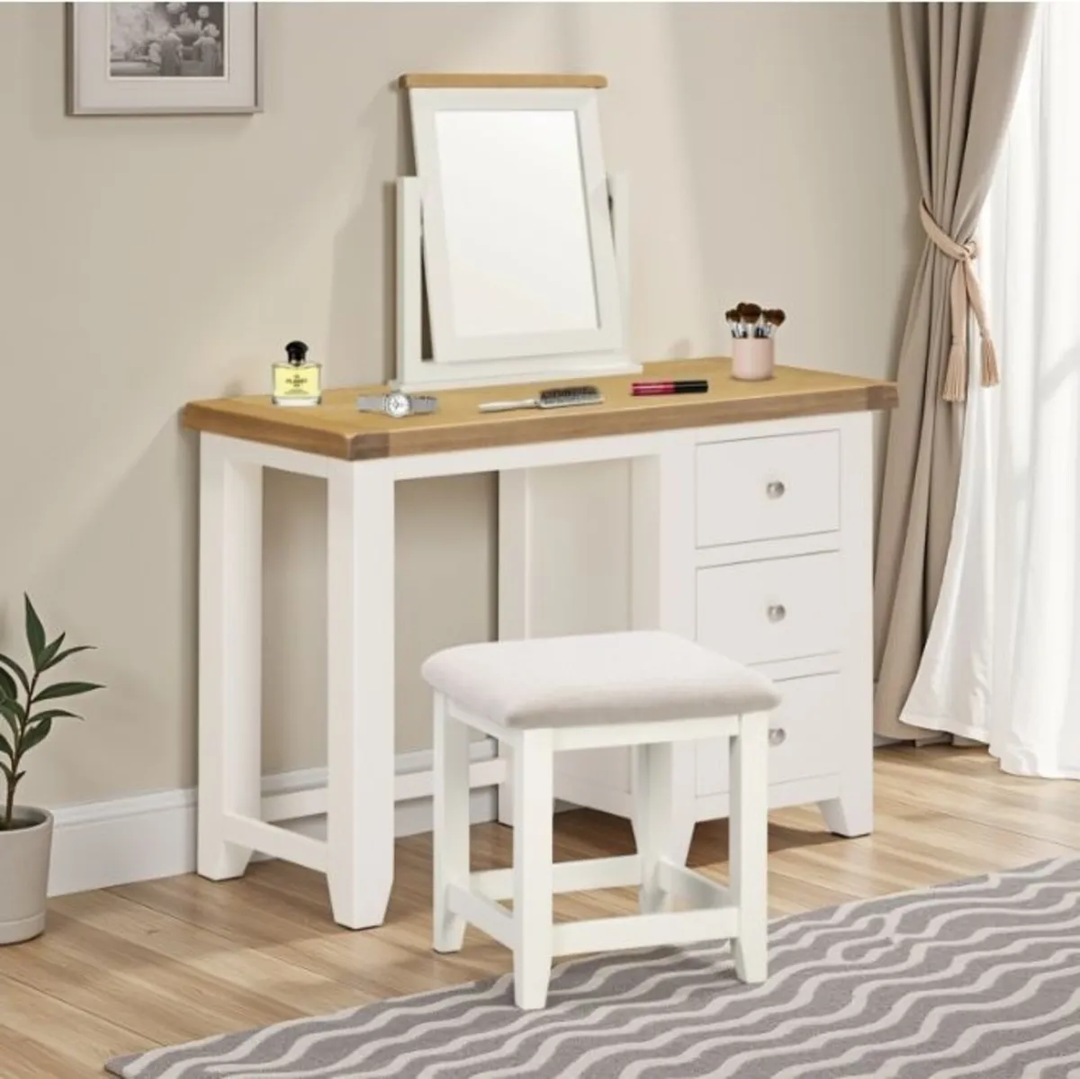 Windsor 3 Drawer Dressing Table Set Ivory - Image 1