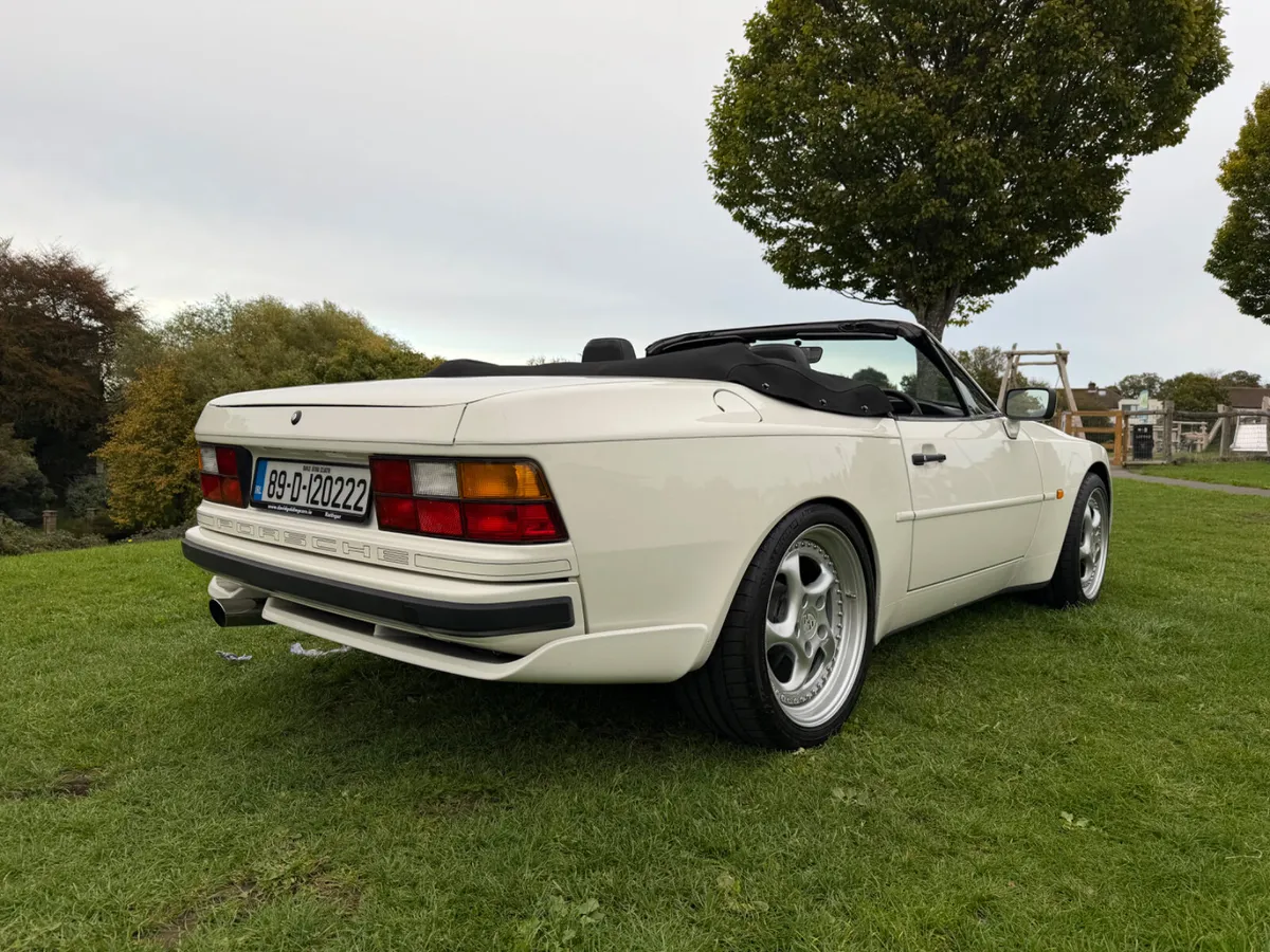 1989 Porsche 944 Cabriolet 3.0 S2 - Image 4