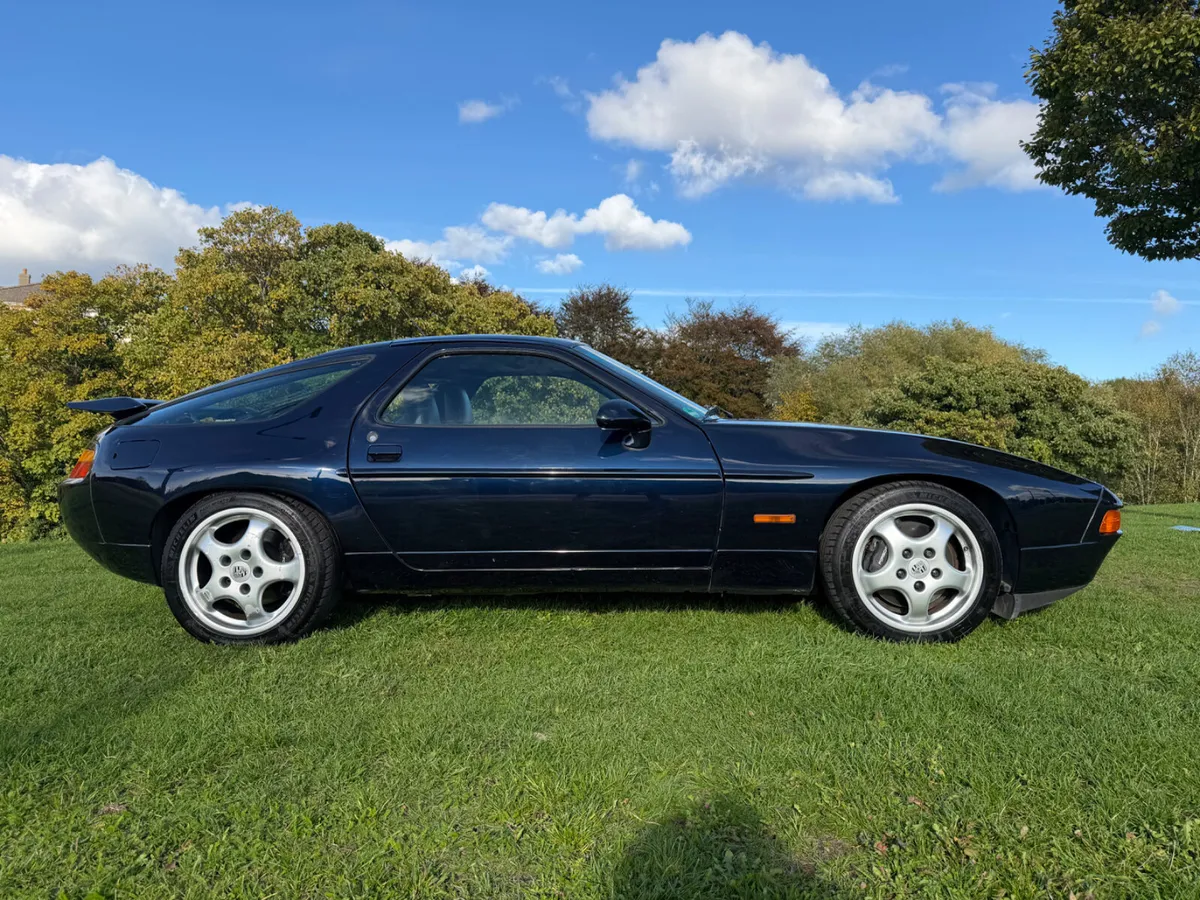 1992 PORSCHE 928GTS Auto 5.4 V8 LHD - Image 3