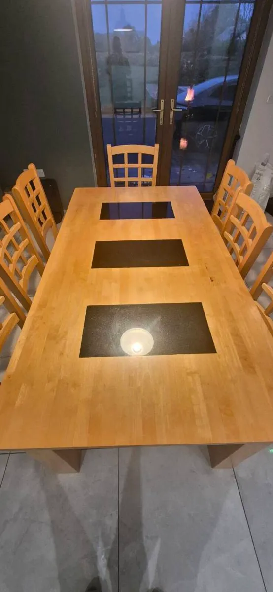 Kitchen Table and chairs - Image 2