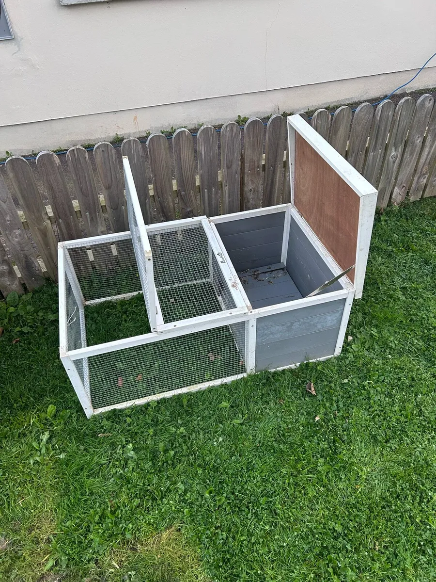 Rabbit hutch / brooder coop - Image 2