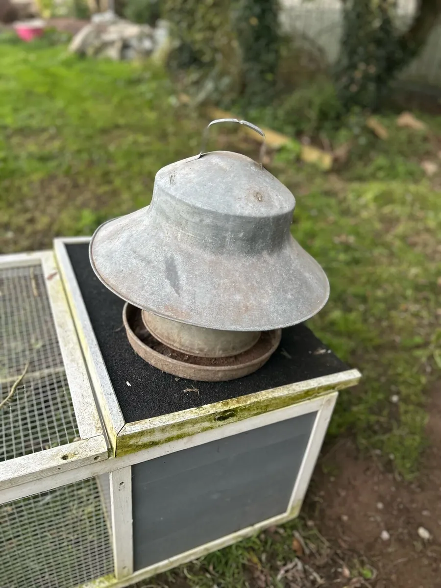 Rabbit hutch / brooder coop - Image 3