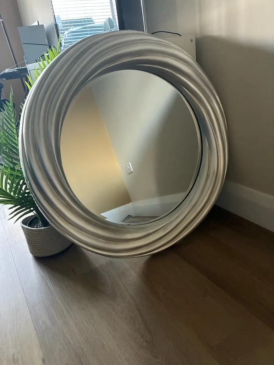 Chrome plated mirror - Image 1