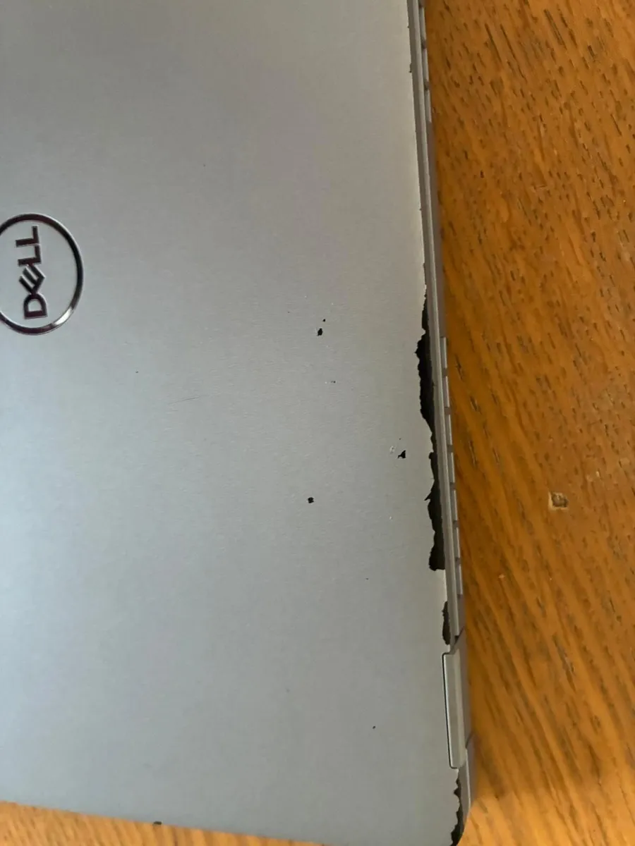 Dell Latitude 5320 - Image 3