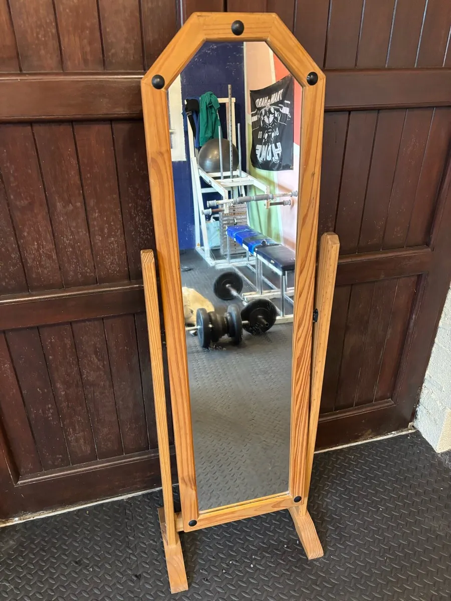Mirror - Image 1