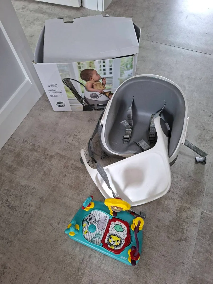 Booster Seat - 3 stage Mama's and Papas - Image 4