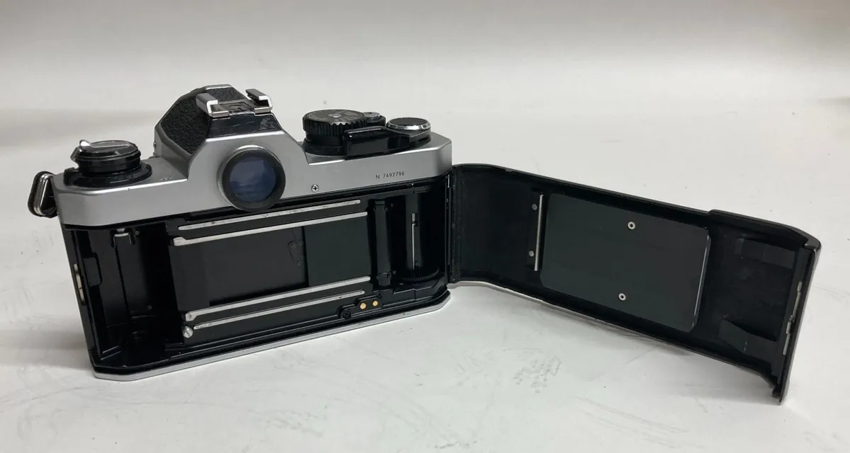 Nikon FM2n Film Camera Body Only - Mint Condition - Image 4