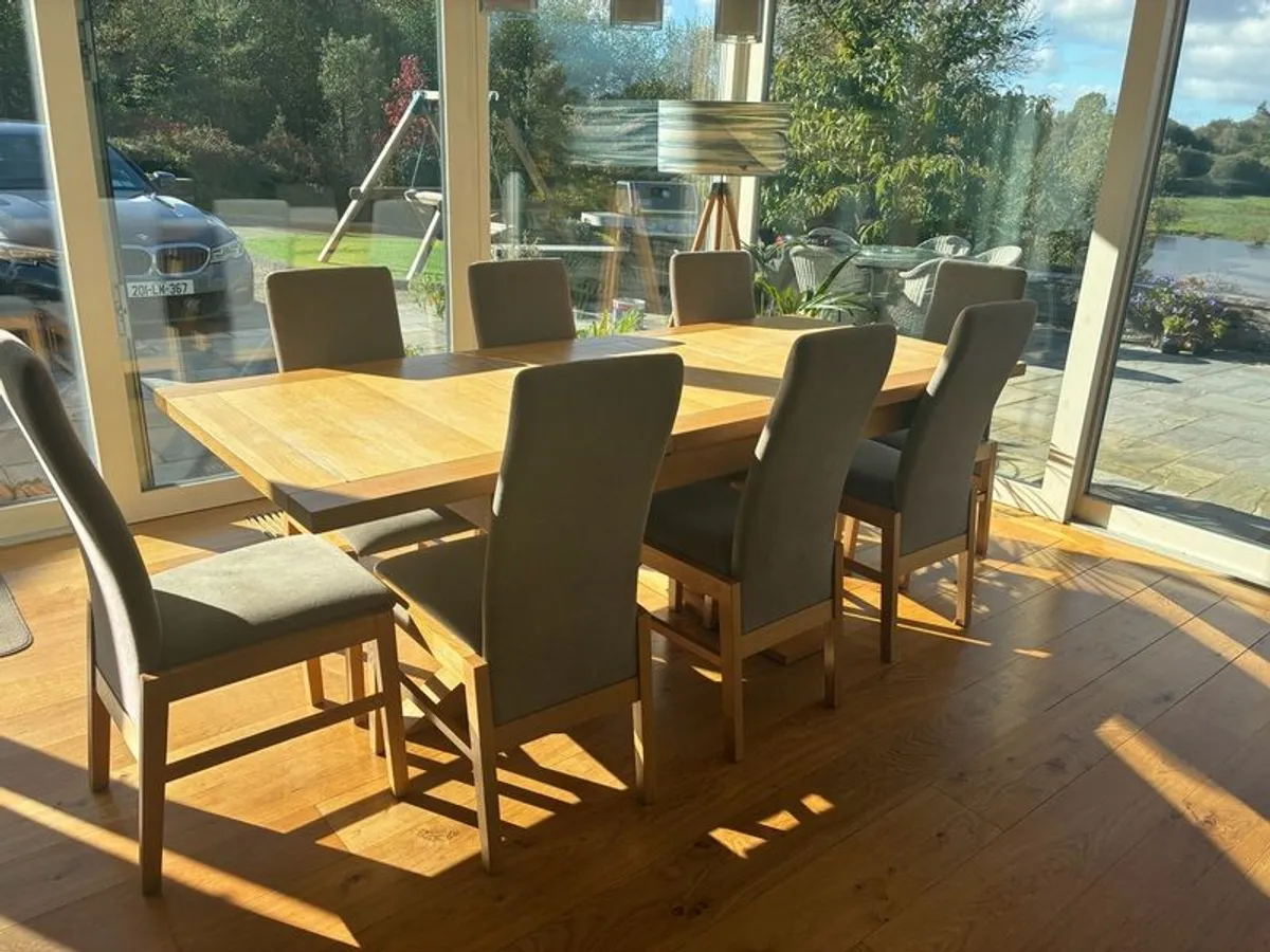 dining table - Image 2