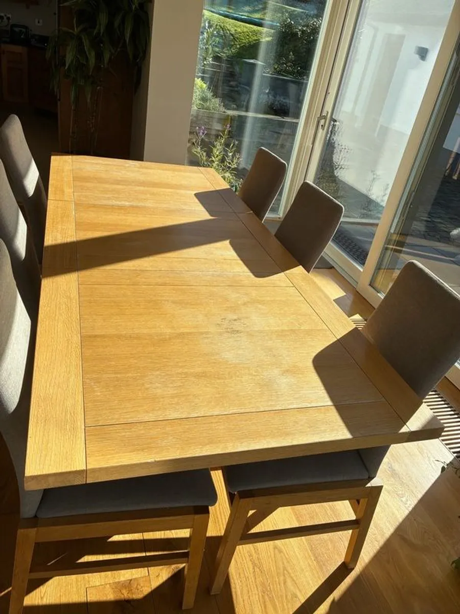 dining table - Image 4