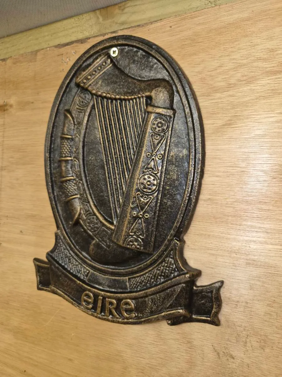 Eire harp cast iron sign - Image 2