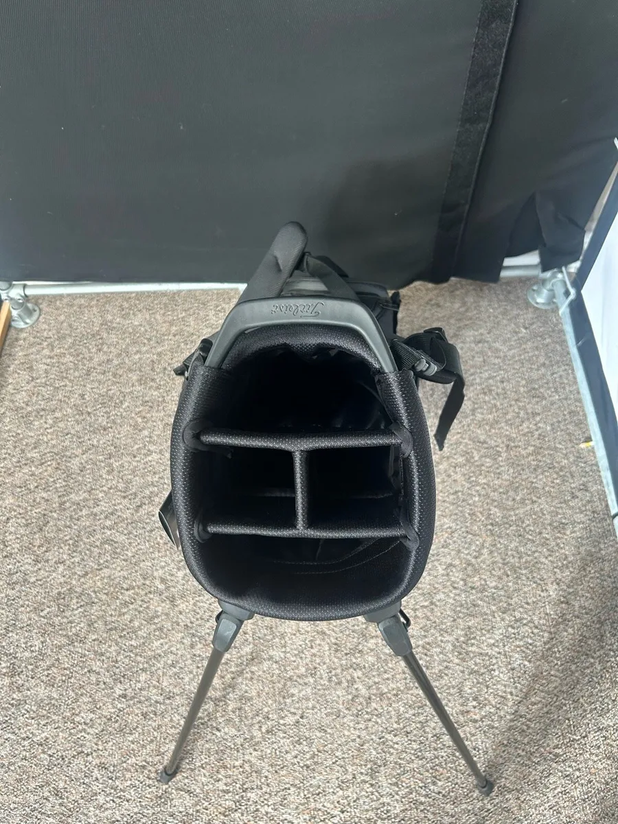 Titleist S4 Stay Dry Golf Carry Bag - Image 3