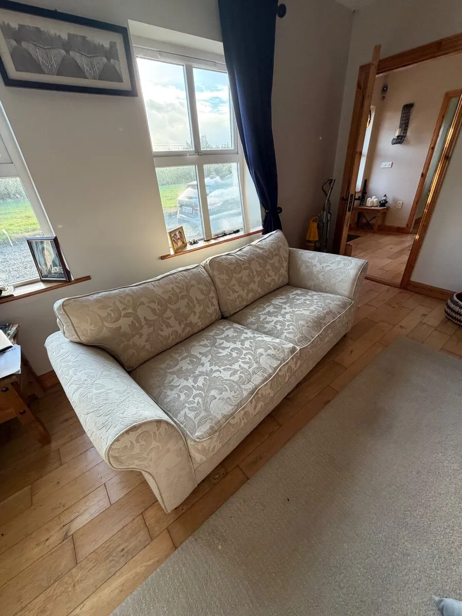 Sofas - Image 3