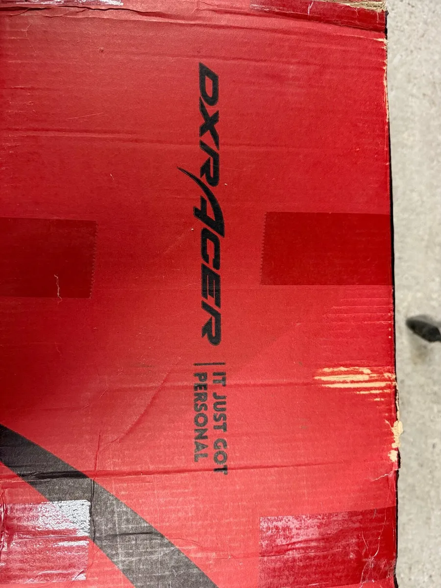 Monster Energy/DXRacer gaming chair V3 brand new - Image 4