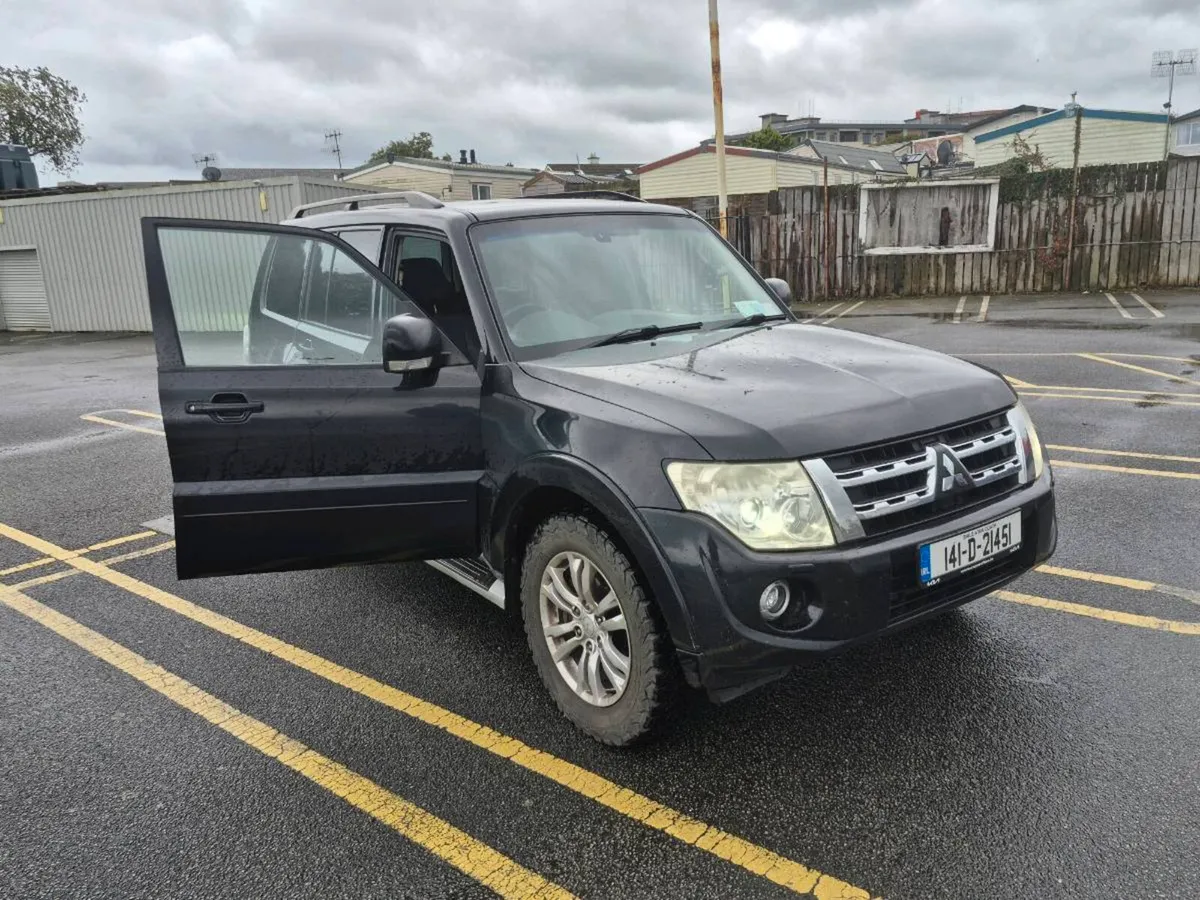 Mitsubishi pajero - Image 2