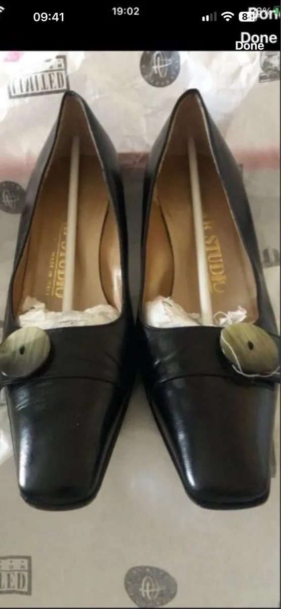 Ladies leather shoes size 36 €15 - Image 1